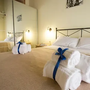 Apartamento La Fontana Di Rua Catalana, Nápoles